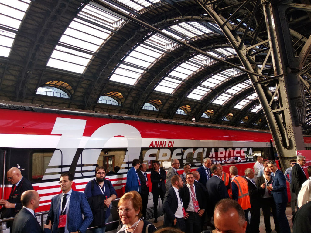 10 anni di alta velocità italiana stazione centrale Milano